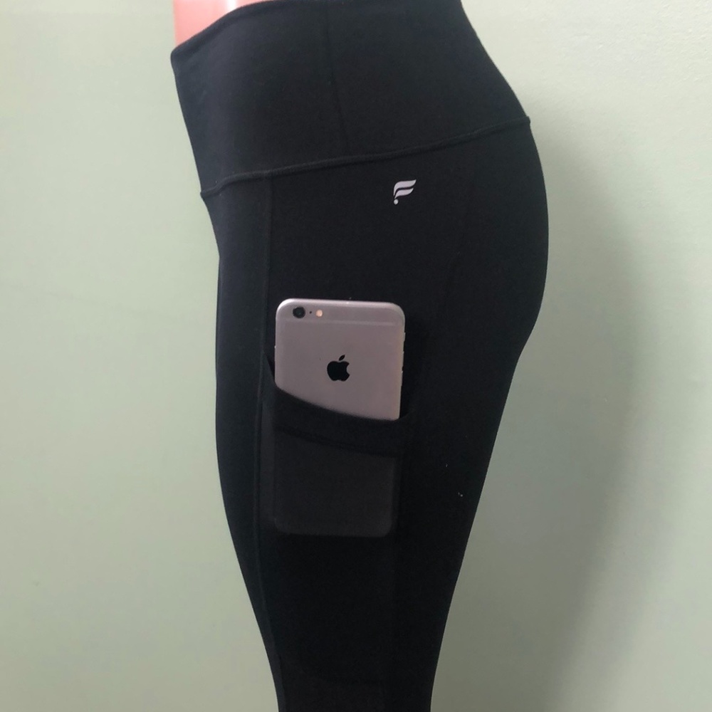 Fabletics Capri Leggings - Picture 4 of 9
